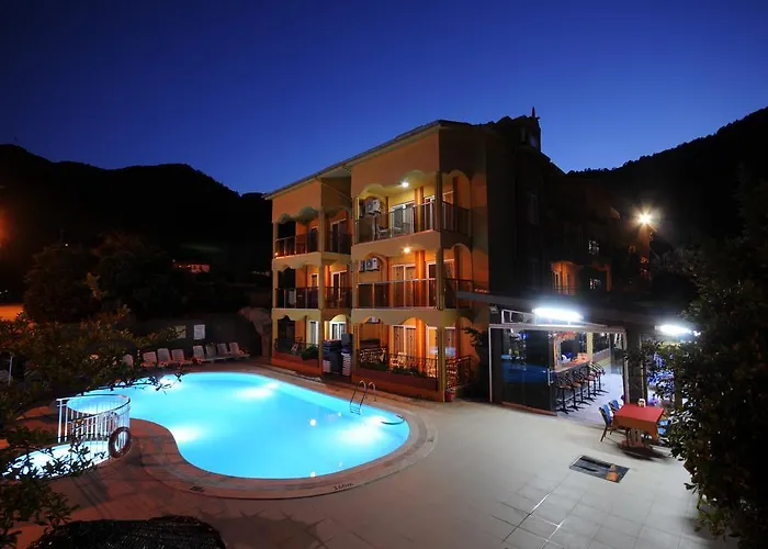 Kleopatra Apartments Icmeler